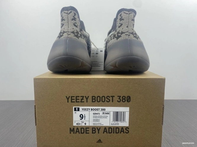 Boost 'Stone Salt' Yeezy GZ0472 380 1012
